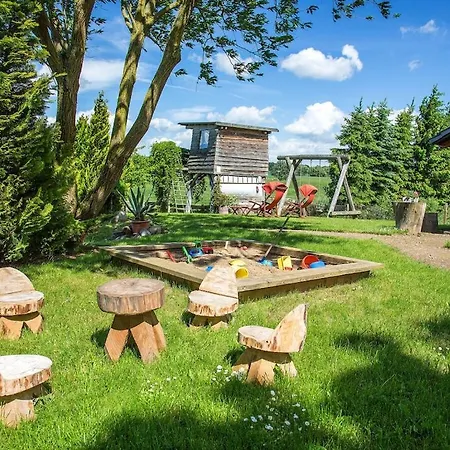 In The Ruegeband Ferienhaus Waren (Müritz)