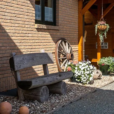 In The Ruegeband Ferienhaus *