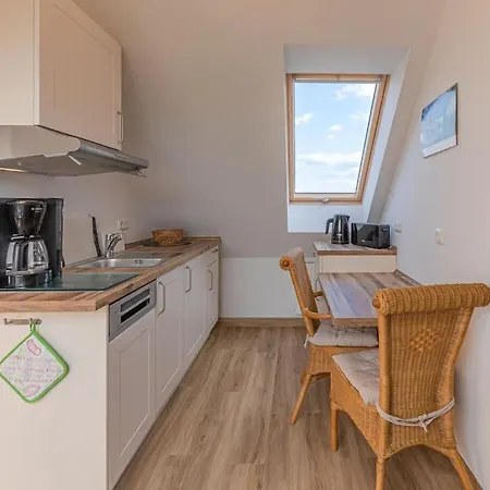 Ferienhaus In The Ruegeband *